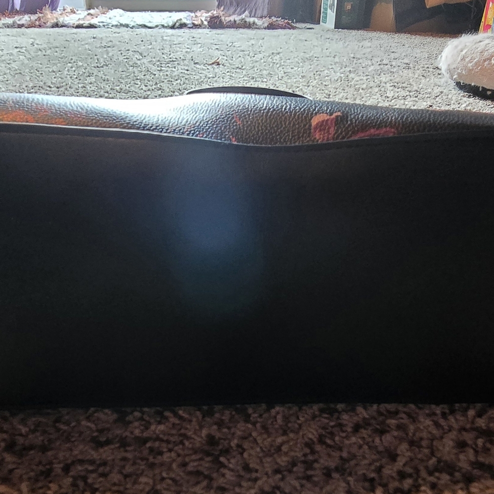 NWT floral purse - Picture 2 of 3